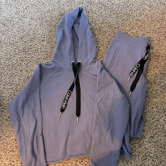 Calvin Klein sweatsuit - Picture 2 of 3